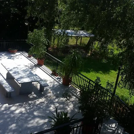 La Mandulera Vakantieboerderij *